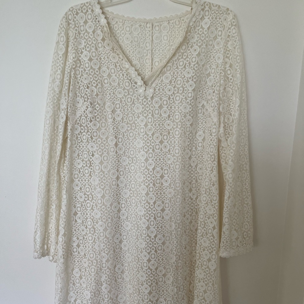 Trina Turk Elegant Cream Lace Dress